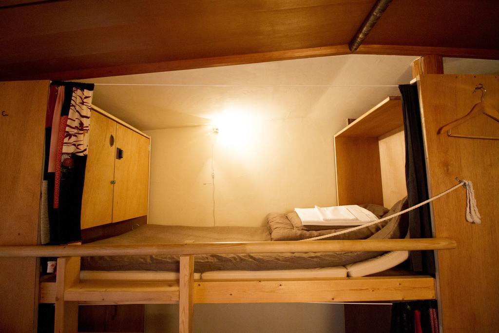 Roku Hostel Hiroszima Zewnętrze zdjęcie